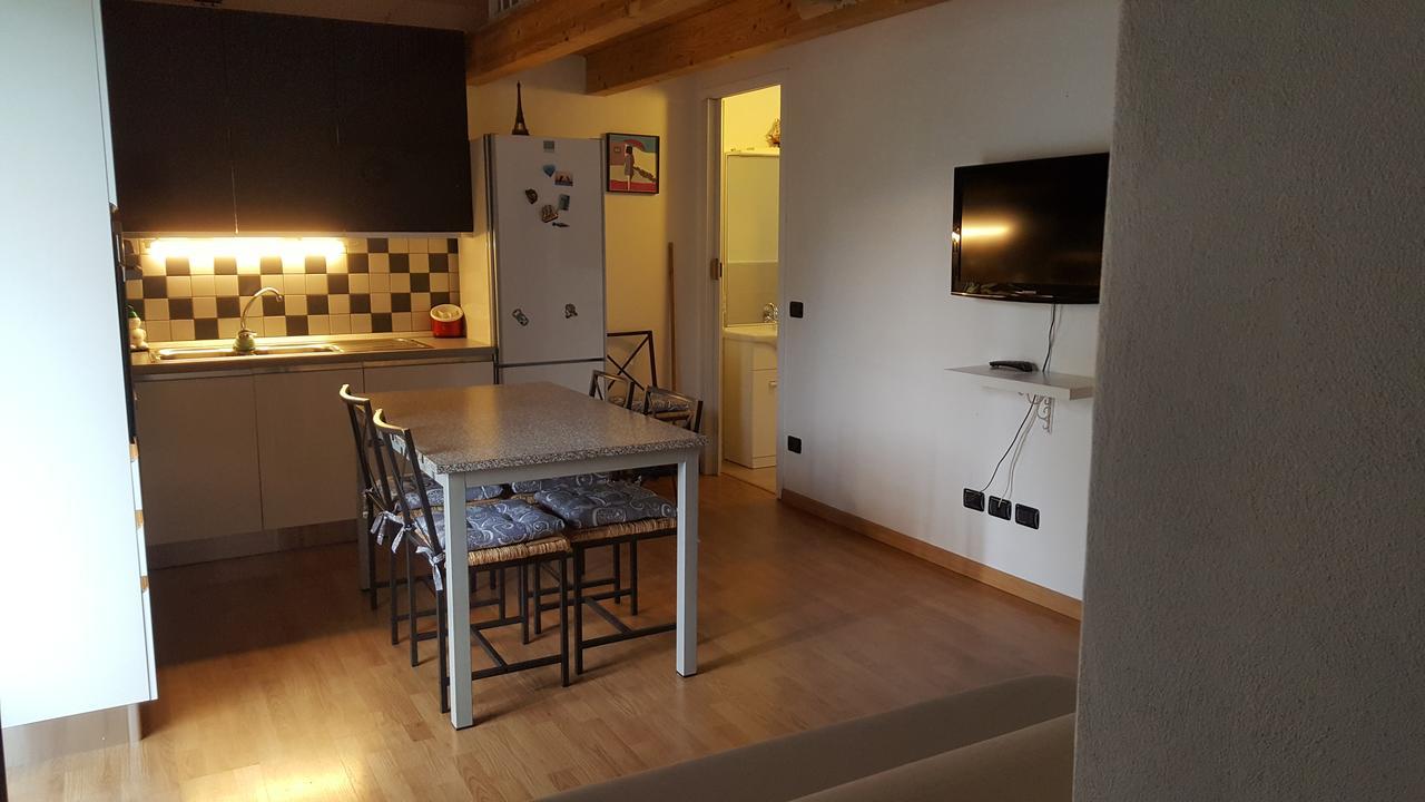 Apartment Regina Uno Como Exteriör bild